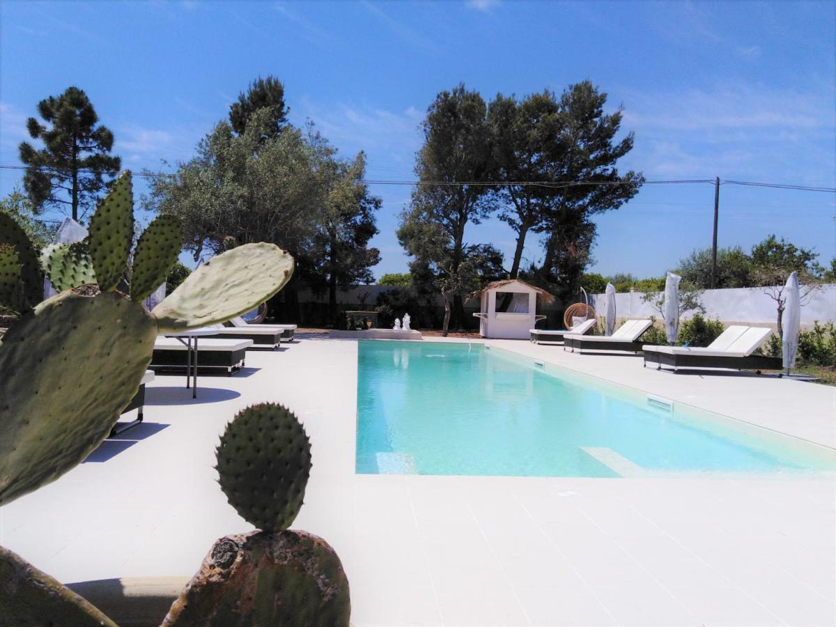 Hotel Residence Noto Marina Екстериор снимка