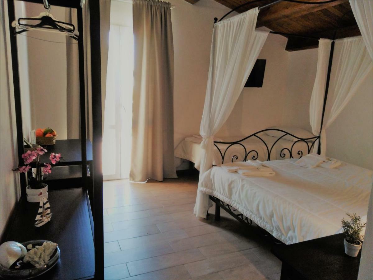 Hotel Residence Noto Marina Екстериор снимка